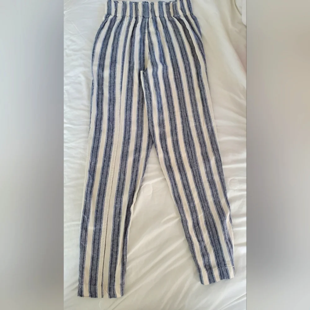 High Rise Blue & Ivory Stripe Linen  High-Rise Pant Tapered - Size XS - Picture 3 of 9